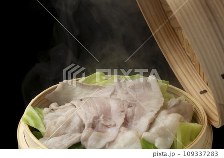 蒸ししゃぶ 蒸しあがり 109337283