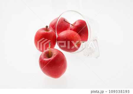 姫林檎　　白バック 109338193