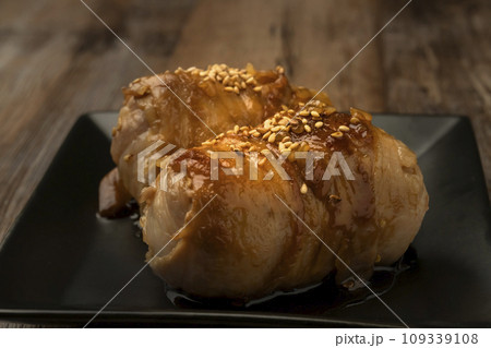肉巻きおにぎり  109339108