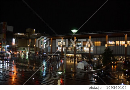 夜の長野駅 夜の長野駅 109340103