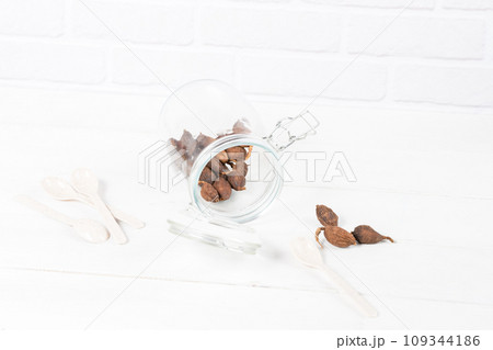 spice seasoning herbs 109344186