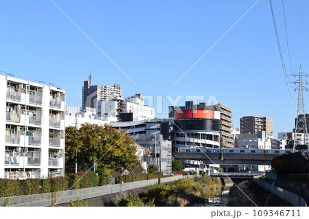 町田市街地を境川から望む 109346711