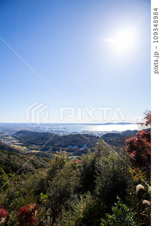宮地山（愛知県豊川市）の山頂から眺める景色 109348984