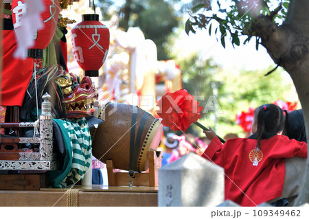 播州姫路の秋祭り 英賀神社の獅子舞 播州姫路の秋祭り 英賀神社の獅子舞 109349462
