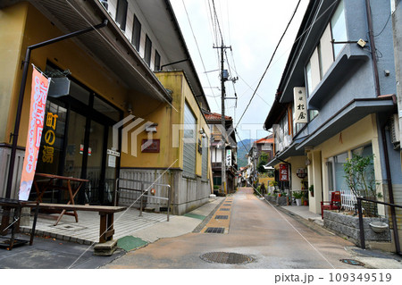 俵山温泉街／町の湯周辺(山口県長門市)【2023.11】 109349519