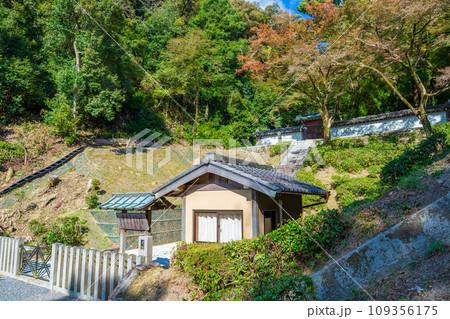 京都市東山区 第七十九代六條天皇 清閑寺陵 第八十代高倉天皇 後清閑寺陵 京都市東山区 第七十九代六條天皇 清閑寺陵 第八十代高倉天皇 後清閑寺陵 109356175
