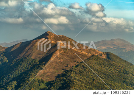 Polonina Wetlinska, Bieszczady mountain, Bieszczady National Park, Poland. Polonina Wetlinska, Bieszczady mountain, Bieszczady National Park, Poland. 109356225