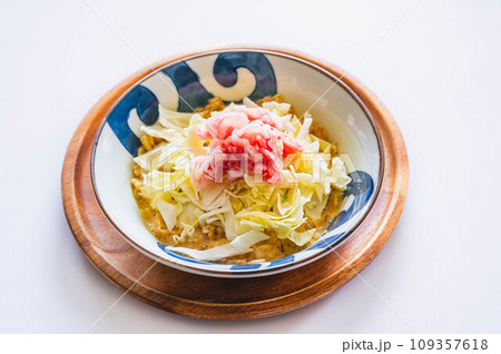 オートミールで作るお好み焼き オートミールで作るお好み焼き 109357618