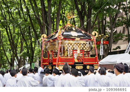 仙台青葉まつり　政宗公神輿渡御 109366691