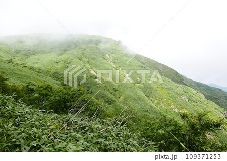 Mount Tanigawa is One of Japanese famous 100 mountains. Mount Tanigawa, Tanigawadake is a craggy, rugged mountain found on the border of Gunma and Niigata prefectures in northern Minakami. Mount Tanigawa is One of Japanese famous 100 mountains. Mount Tanigawa, Tanigawadake is a craggy, rugged mountain found on the border of Gunma and Niigata prefectures in northern Minakami. 109371253