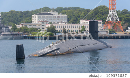 朽ちる海上自衛隊はるしお型潜水艦 朽ちる海上自衛隊はるしお型潜水艦 109371887