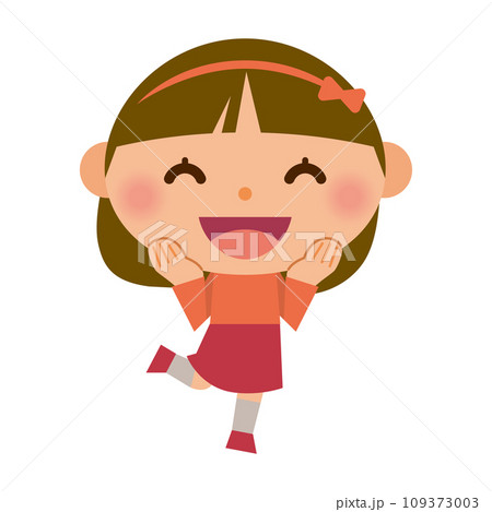 喜んでいる笑顔の子供 109373003