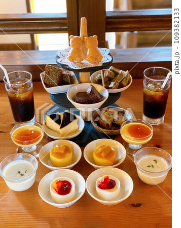 デザート食べ放題 109382133