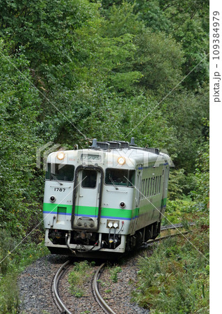 キハ40最後の活躍　石北本線を行く普通列車　石北線　引退間近 109384979