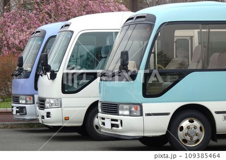 商用車イメージ　日本のマイクロバス 109385464