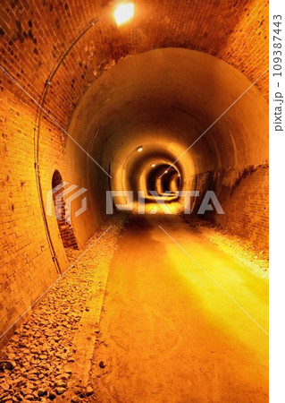 開通は明治時代… 碓氷峠を越える隧道【信越本線・旧線『碓氷線』】 109387443