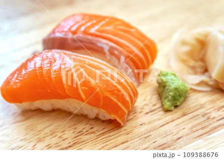 Sashimi sushi on the wood table Sashimi sushi on the wood table 109388676