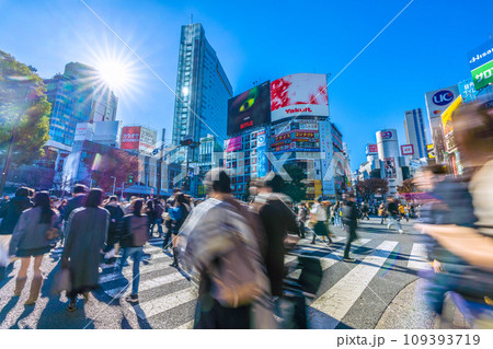 日本の東京都市景観 師走の慌ただしさ…光と影…明日へ…賑わう渋谷…希望の光を…=3日 日本の東京都市景観 師走の慌ただしさ…光と影…明日へ…賑わう渋谷…希望の光を…=3日 109393719