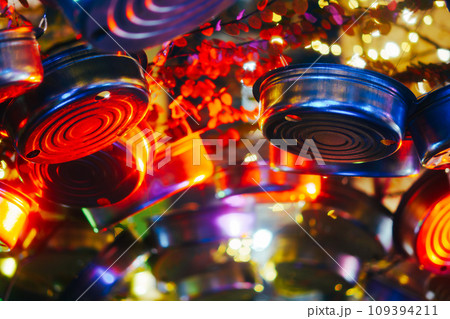 東京のクリスマスツリーの飾り 東京のクリスマスツリーの飾り 109394211