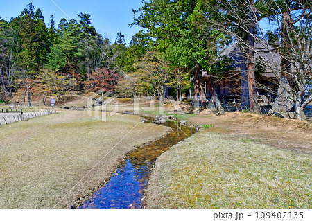 岩手県 平泉 世界遺産 毛越寺 遣水 岩手県 平泉 世界遺産 毛越寺 遣水 109402135