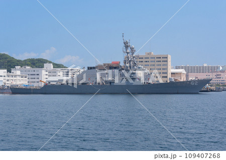 横須賀の米海軍イージス艦 横須賀の米海軍イージス艦 109407268
