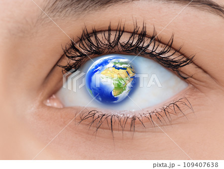 環境問題　瞳に地球が映る女性、虹彩、目のマクロ撮影　クローズアップ　AI生成画像 109407638