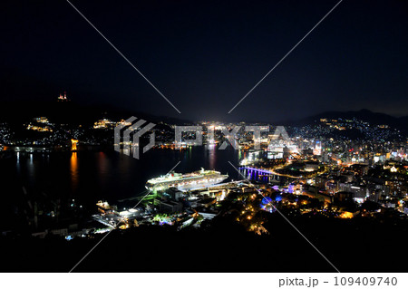 長崎の夜景 109409740