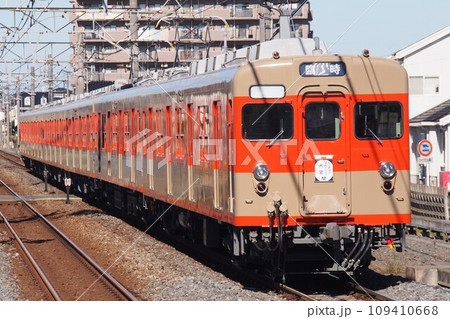 東武8000系 8111F 原型顔 旧塗装の写真素材 [109410668] - PIXTA