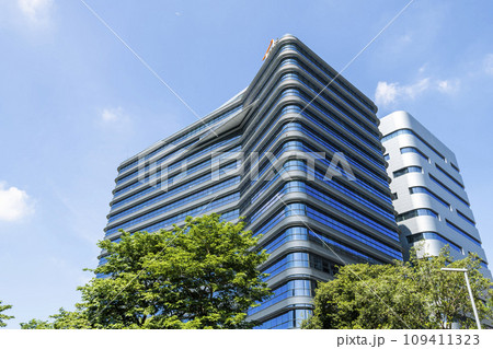 Building view of the Taipei Far Eastern Telecom Park (Tpark) in New Taipei City, Taiwan. Building view of the Taipei Far Eastern Telecom Park (Tpark) in New Taipei City, Taiwan. 109411323