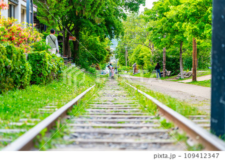 【北海道】小樽に残る手宮線跡地の遊歩道 109412347