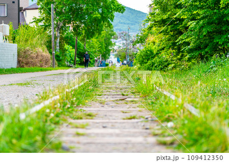 【北海道】小樽に残る手宮線跡地の遊歩道 109412350