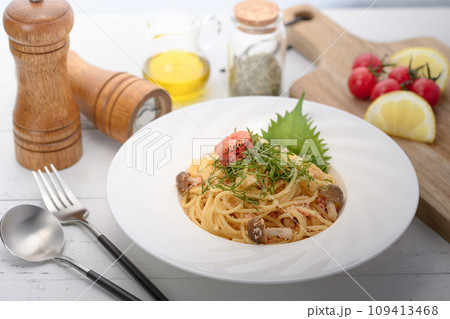 和風パスタの定番 明太子パスタ 109413468