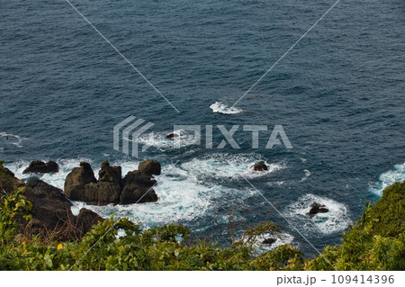 冬まじかの日本海 冬まじかの日本海 109414396