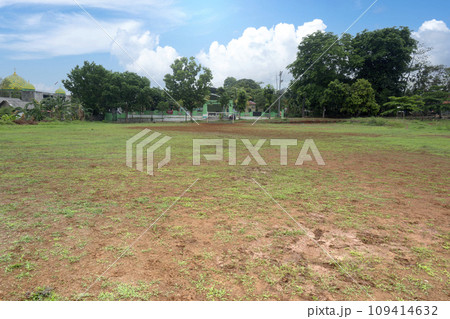 Football field 109414632