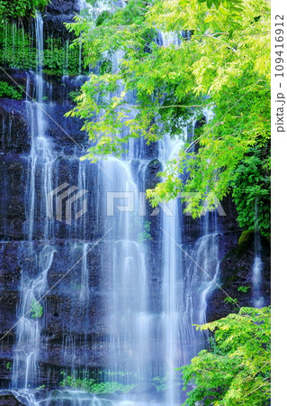 太郎・次郎滝 109416912