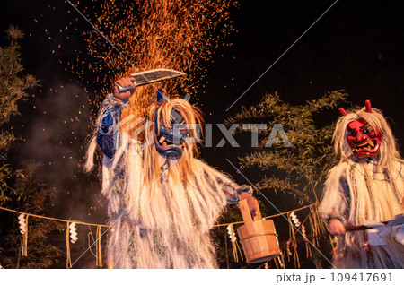 なまはげ踊り　秋田県　柴灯祭り 109417691