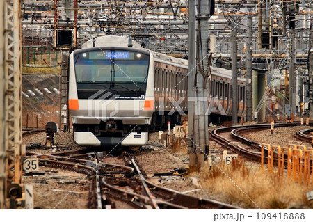 2階建グリーン車の連結が待ち遠しい… 中央線・快速電車【233系】 109418888