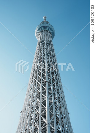 【縦写真】東京スカイツリー 109420402
