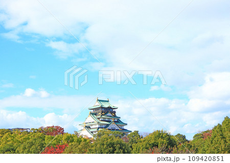 大阪府大阪市、大阪城の風景 大阪府大阪市、大阪城の風景 109420851