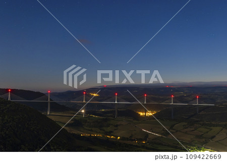 Multi-span cable stayed Millau Viaduct across gorge valley of Tarn River, Aveyron Departement, France Multi-span cable stayed Millau Viaduct across gorge valley of Tarn River, Aveyron Departement, France 109422669