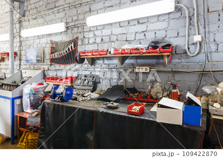 A set of tools in the real auto repair shop. 109422870