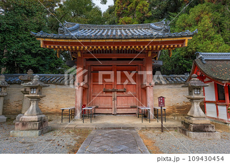 京都 石清水八幡宮 北総門 109430454
