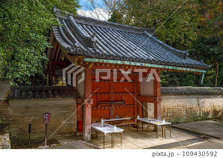京都 石清水八幡宮 東総門 京都 石清水八幡宮 東総門 109430592