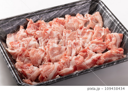 山形県産　庄内豚　肩ロース切り落とし（しゃぶしゃぶ用） 109438434