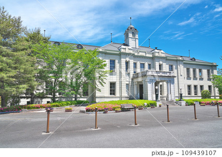 【旧県会議事堂 (旧山口県議会議事堂)】 山口県山口市滝町 109439107