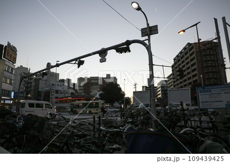 今里駅の街並み 今里駅の街並み 109439425