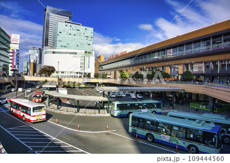 新しくなった仙台駅、西口のバスロタリー 新しくなった仙台駅、西口のバスロタリー 109444560