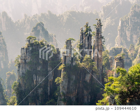 Imperial Pen Peak of Zhangjiajie. Located in Wulingyuan Scenic and Historic Interest Area (Wu Ling Yuan Feng Jing Ming Sheng Qu), Hunan, china.UNESCO World Heritage site, this National park was the 109444610