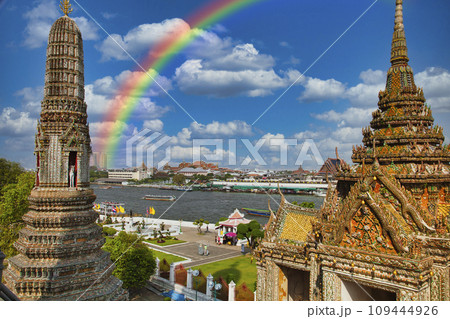 ワット・アルンから見たバンコク市内 109444926