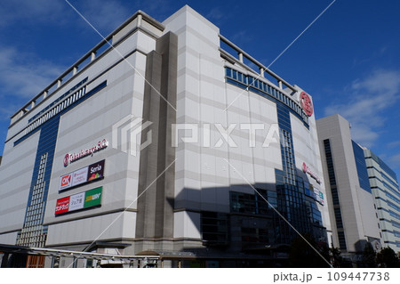 ショッピングセンターとして再出発した立川高島屋 ショッピングセンターとして再出発した立川高島屋 109447738